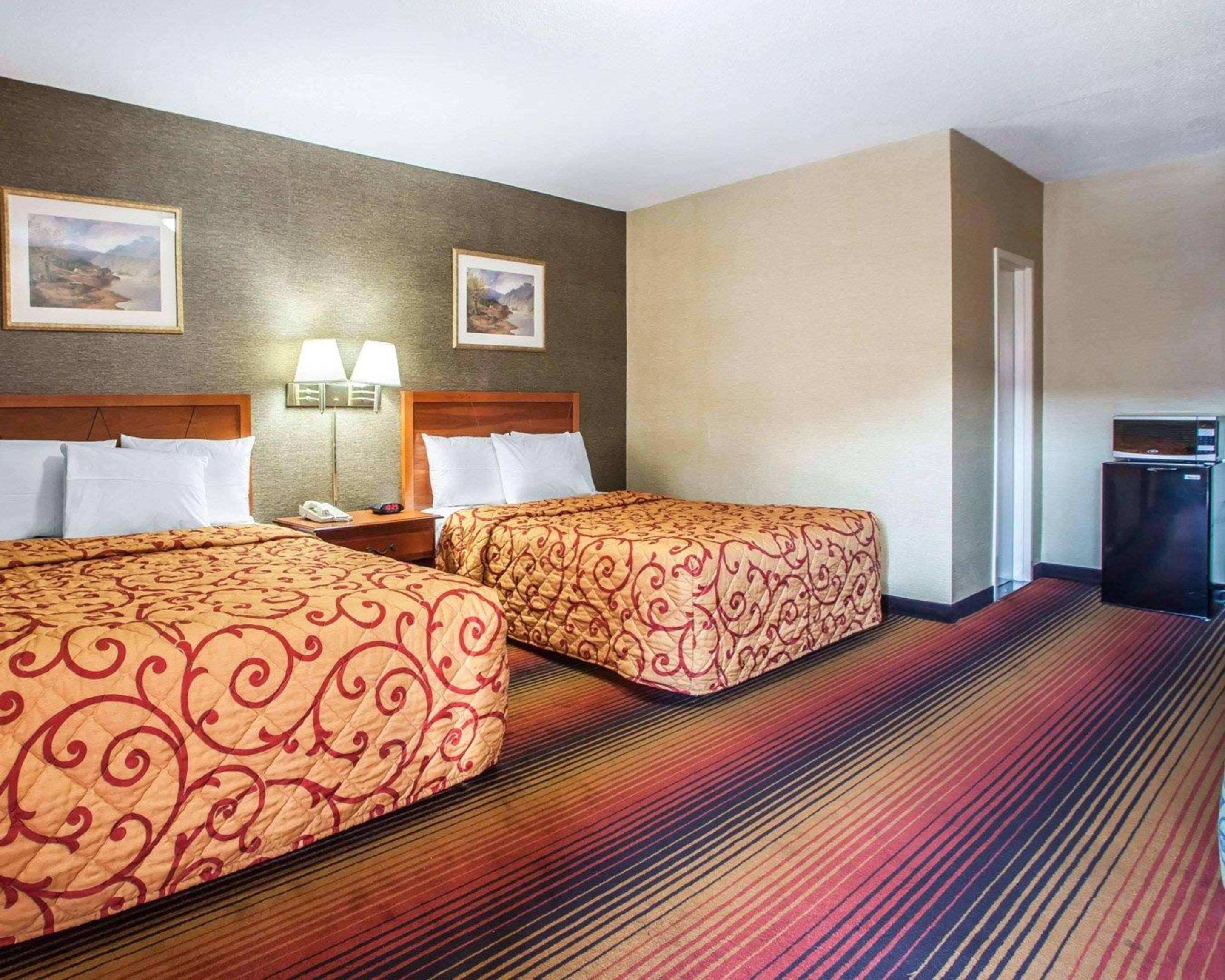 Rodeway Inn Jersey City Esterno foto