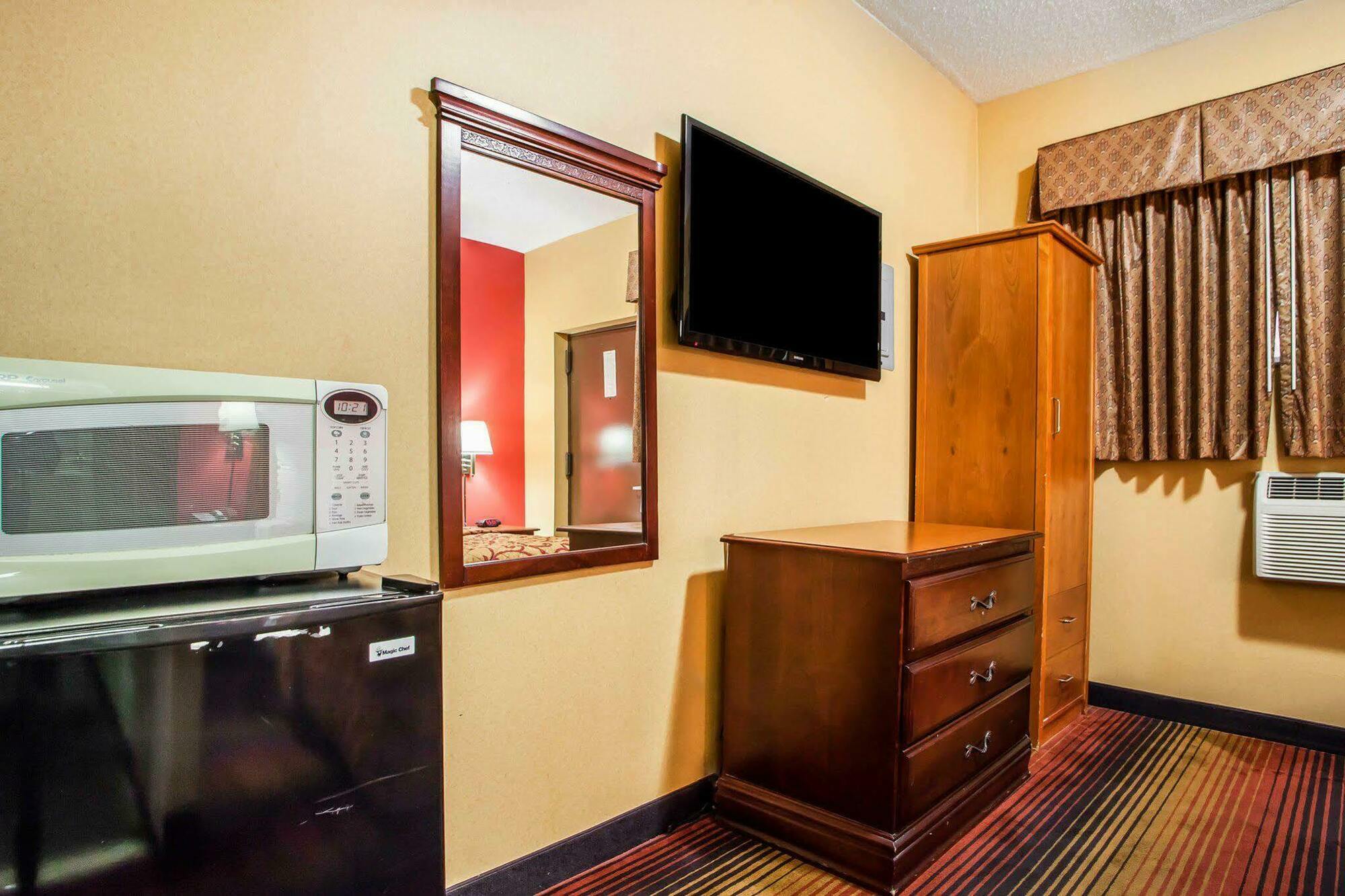 Rodeway Inn Jersey City Esterno foto